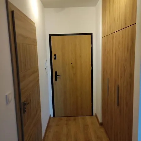 Efaga Modern Tower With Private Parking Space * גדינייה